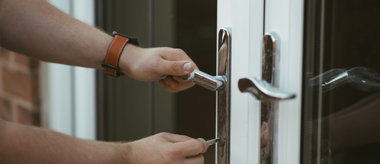 24 hour key locksmith Fullerton